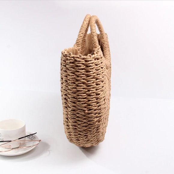 NWT Half Circle Premium Hand Woven Straw Bag - Picture 3 of 5